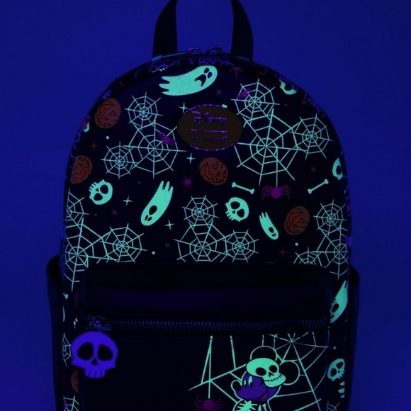 🎄SALE🎄 Her Universe Mickey Mouse Skeleton GITD Mini Backpack - Picture 2 of 5